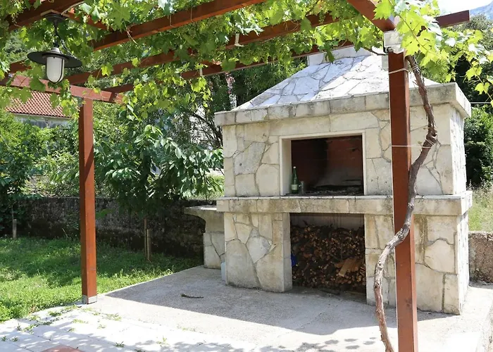 Duba Peljeska, Peljesac - 10231 * Trpanj